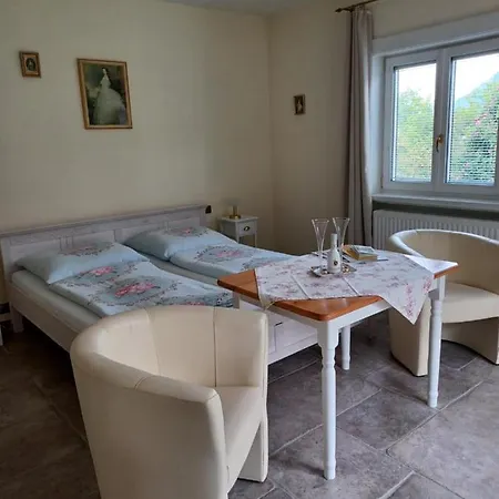 Romy In Apartment Bad Ischl
